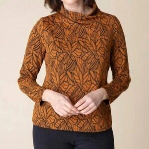Habitat Falling Leaves Jacquard Wrap Neck Top in Ginger Small Casual Pullover